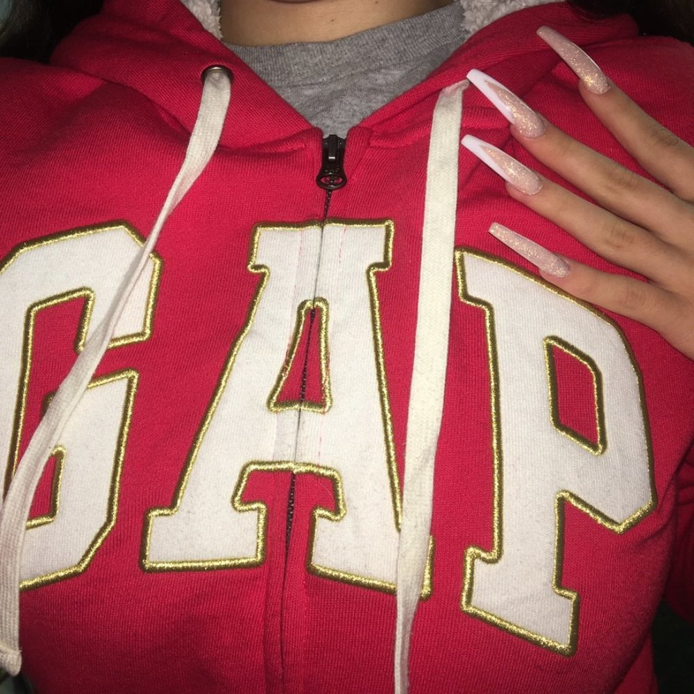 RED GAP ZIP UP HOODIE
